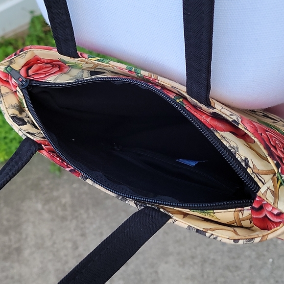 HANDBAG - Picture 5 of 9